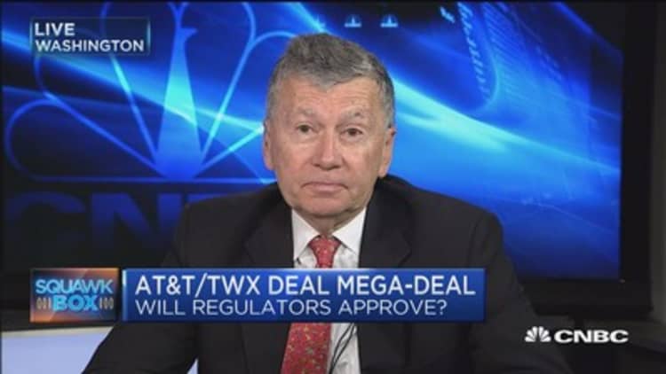 Challenges ahead for AT&T-Time Warner deal: Reed Hundt 