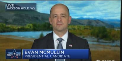 Evan McMullin: Taking votes from Trump