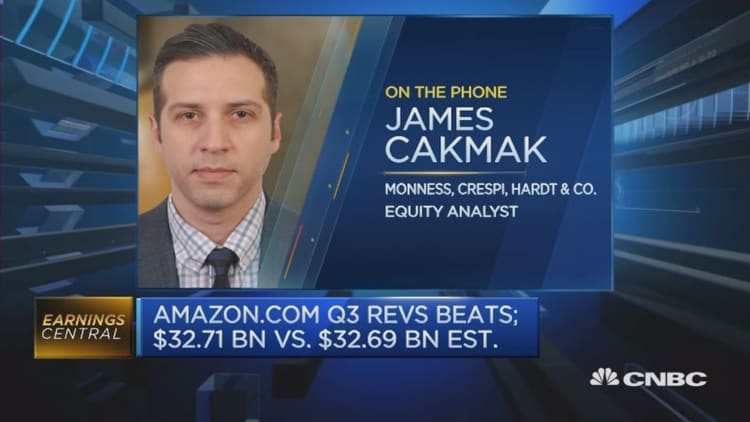 Amazon offers best of both worlds: Analyst