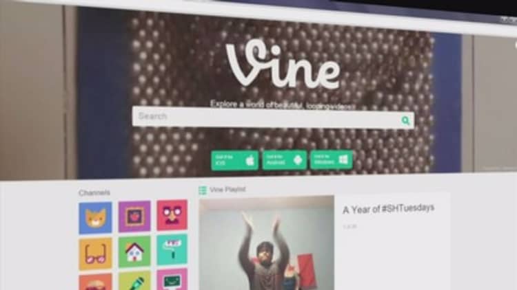 Vine Porn Accounts 2016 - Vine founder says 'Don't sell your company' after Twitter axes service as  Pornhub offers to buy it