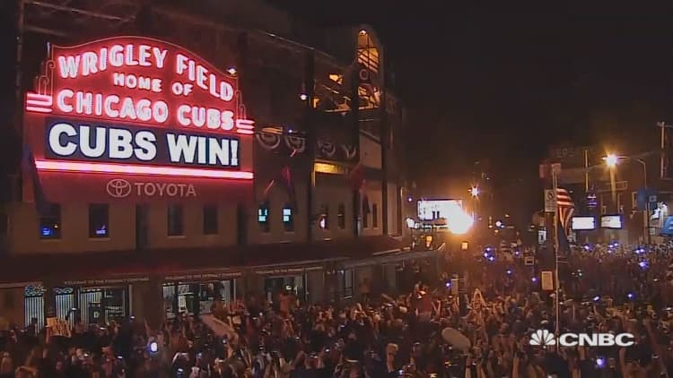 Chicago Cubs win World Series for first time since 1908