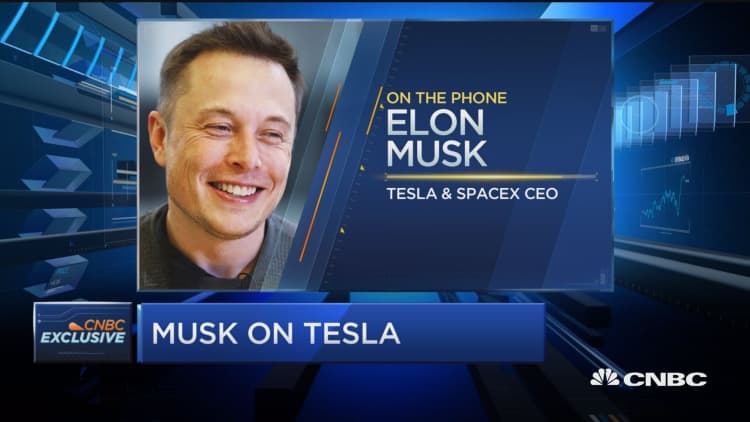 Musk: Pleased ISS likes Tesla-SolarCity deal