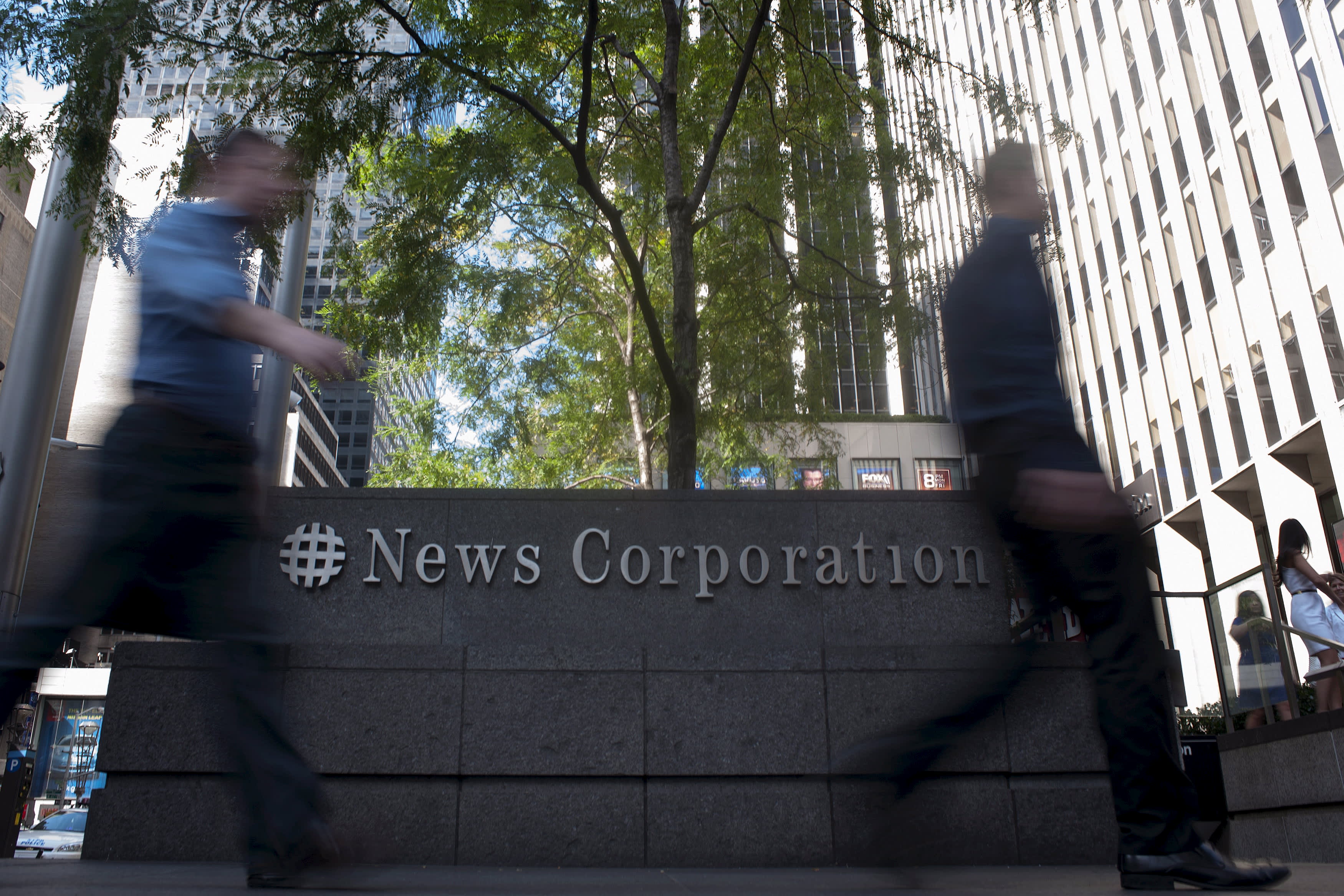 News Corp, owner of Wall Street Journal, halts nonessential travel for employees due to coronavirus
