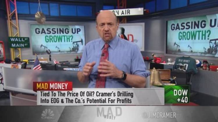 Cramer's 'best growth' oil play to benefit from Trump deregulation