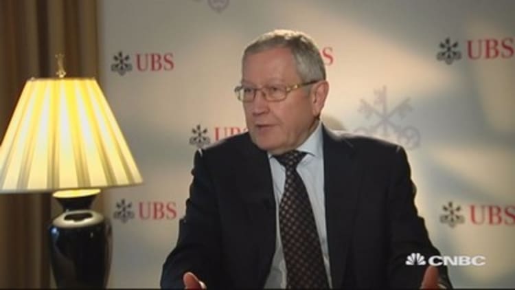 We have regulation on Europe’s banks for a reason: ESM’s Regling