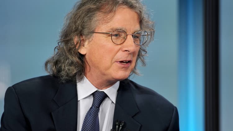 Apple isn't who we should be worried about: Roger McNamee on smartphone addiction