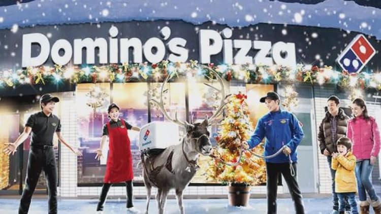 Domino’s Japan trains reindeer to deliver pizza