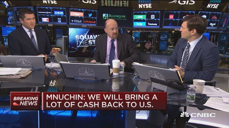 Cramer: Mnuchin and Ross are pure business people