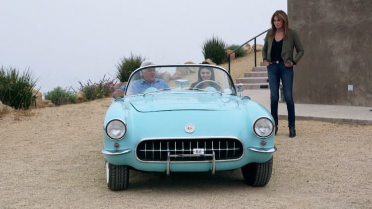 Supermodel Kendall Jenner takes Jay Leno for a spin in her '56 Corvette