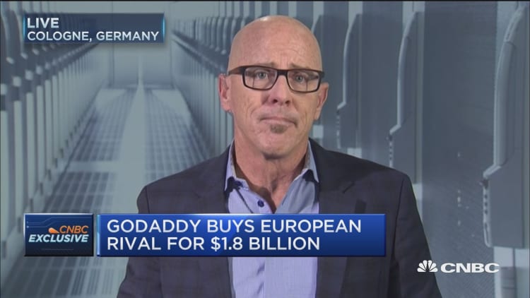 GoDaddy CEO on tech jobs: If I were Trump, I'd focus on student and H-1B visas