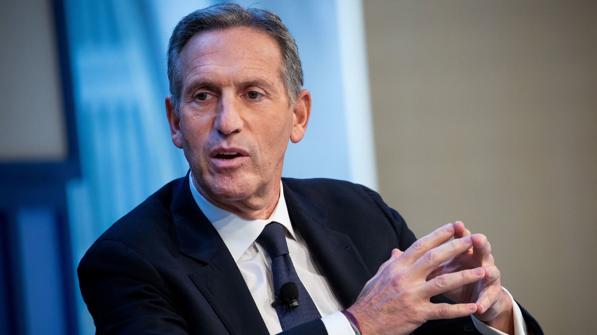 Photo of Starbucks CEO Howard Schultz calls new olive oil coffee drinks ‘transformational’