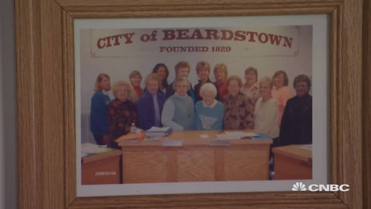 Meet the Beardstown Ladies