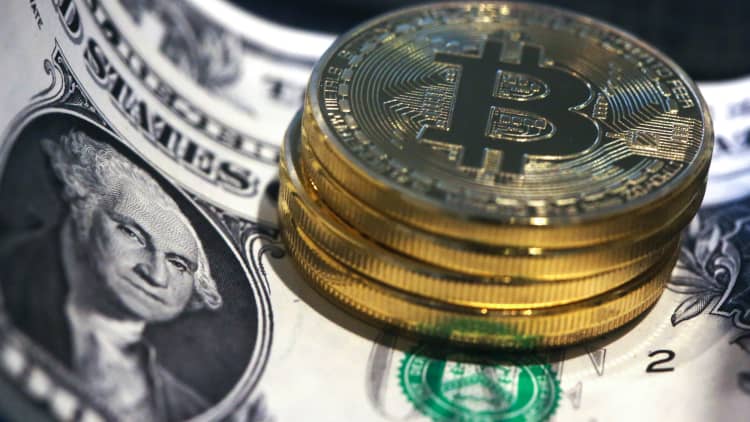 SEC denies Bitcoin ETF: 4 trades