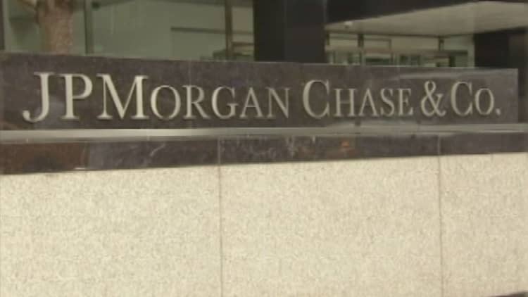 JPMorgan Chase hacker surrenders to the Feds