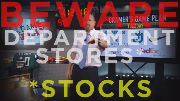 Cramer Remix: Beware of department stores as you finish holiday shopping
