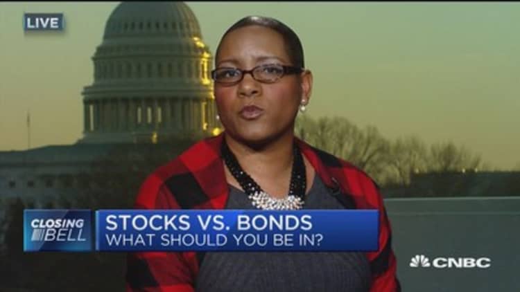 Stocks vs. bonds: Here's where you should be