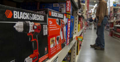 Stanley Black & Decker fails to satisfy Wall Street. Why we bought the dip