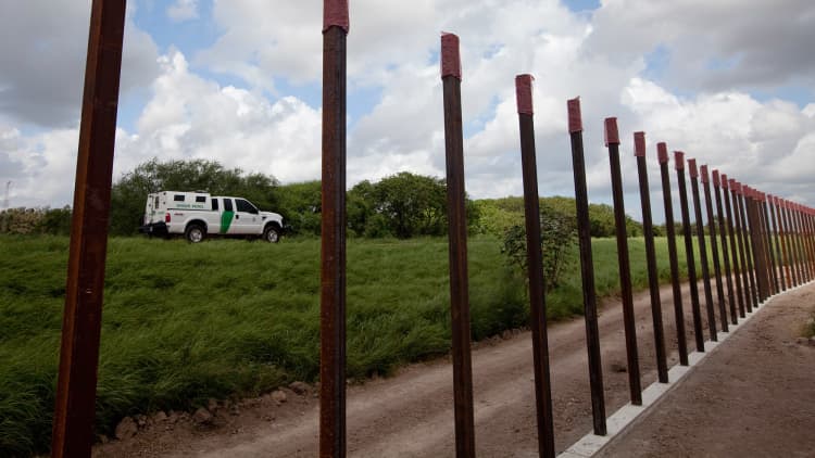 Help wanted: Border patrol agents