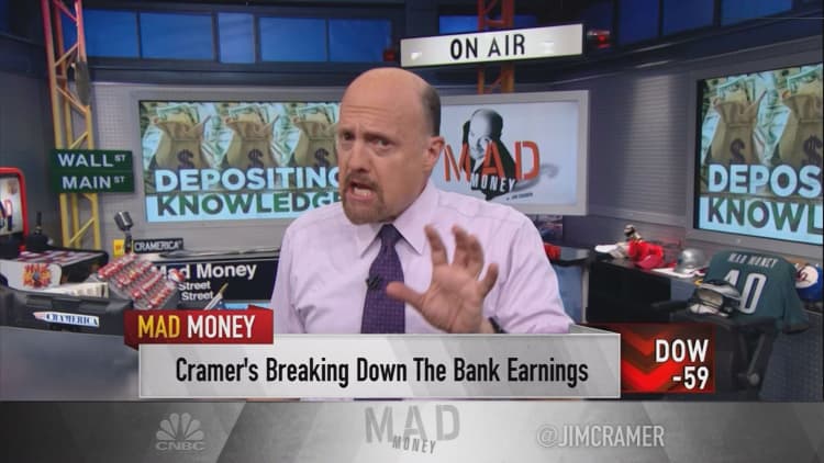 Cramer explains why this is the perfect environment for bank stocks to roar higher
