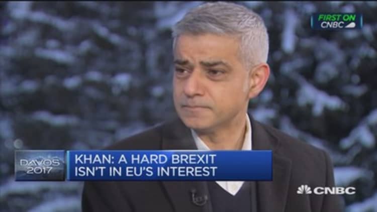 Middle class must share in the benefits of globalization: London Mayor