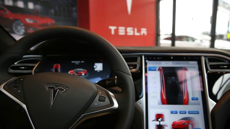Tesla CFO Jason Wheeler to depart firm in April