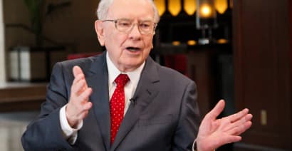 Buffett loves stocks with dividends, but Berkshire doesn't pay one — Here's why
