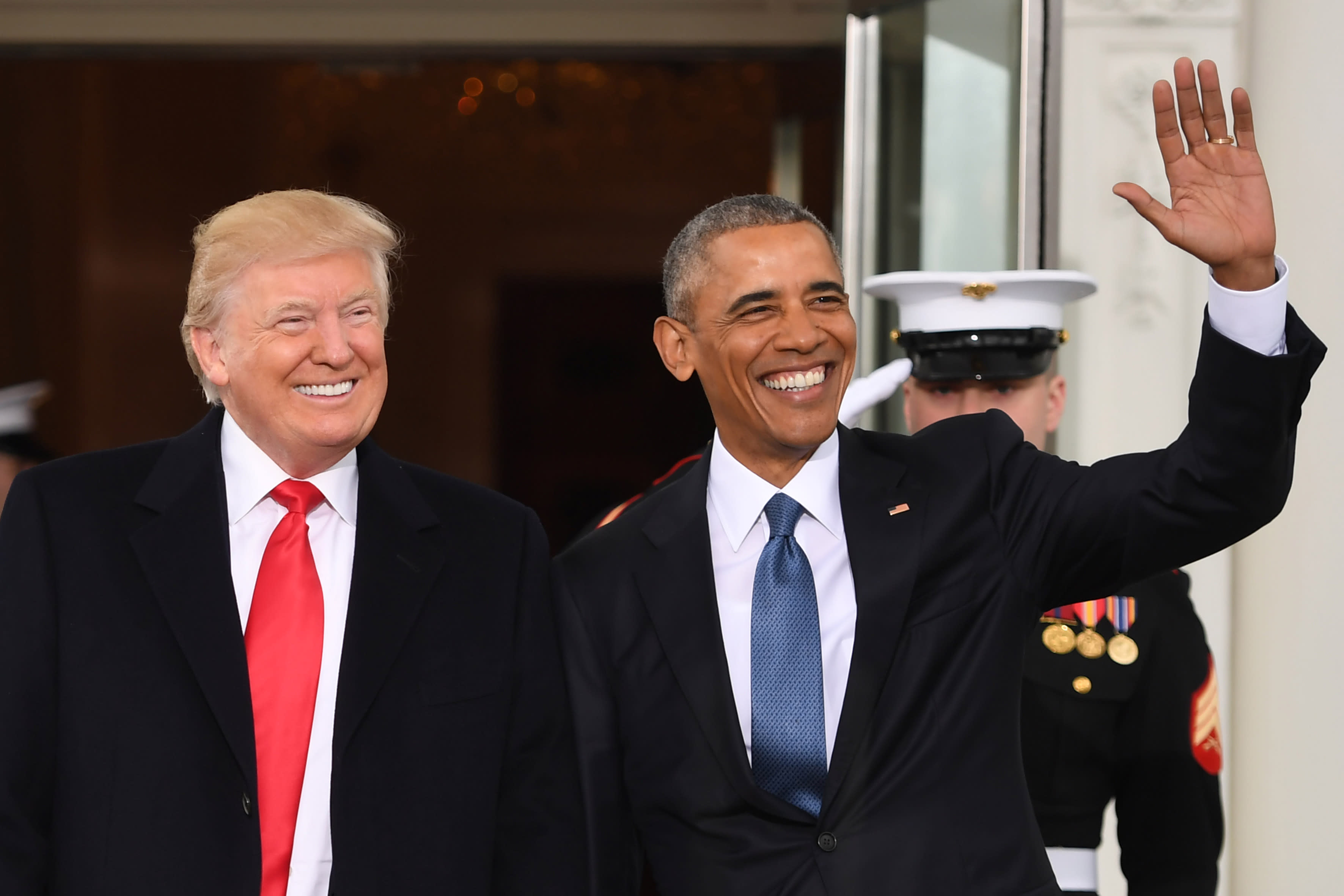Obama meets Trump, departs White House for last time as president