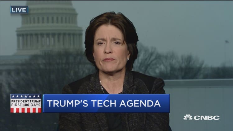 Swisher on Trump: What would Steve Jobs do?