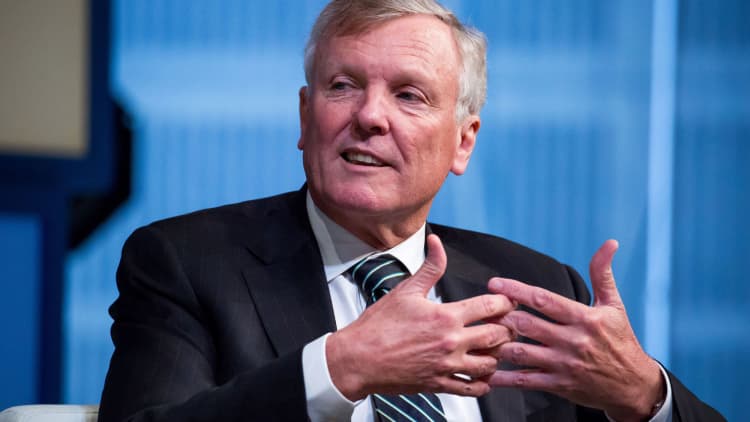 Outgoing Charter CEO Tom Rutledge says 'pain to come' as streaming takes over TV: CNBC Exclusive
