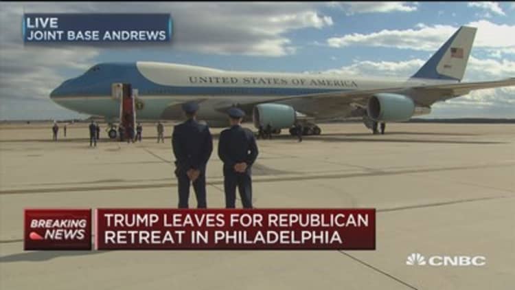 Trump leaves for GOP retreat in Philadelphia