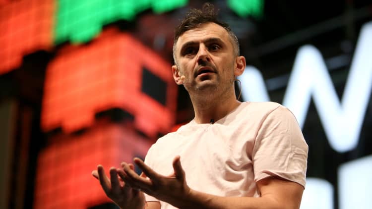 Here are Gary Vee's 4 rules for investing
