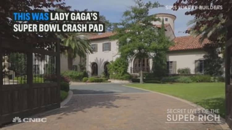 Check out Lady Gaga's Super Bowl crashpad
