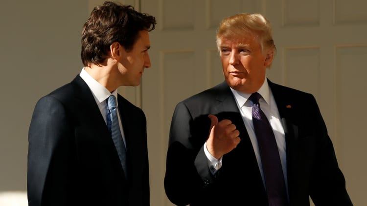 White House: President knew there was a trade deficit between US and Canada
