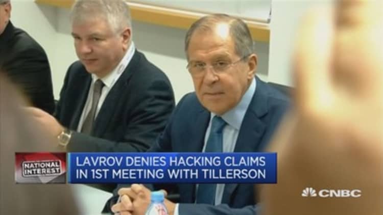 Russia's Lavrov meets Tillerson, denies hacking claims 