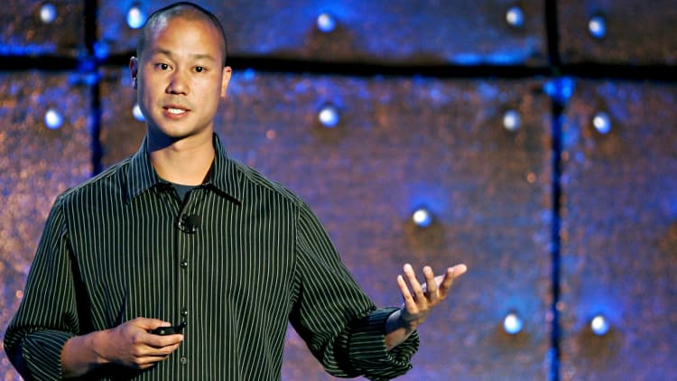 Stop checking your email right away, says Tony Hsieh
