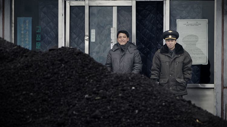 China suspends imports of coal from North Korea