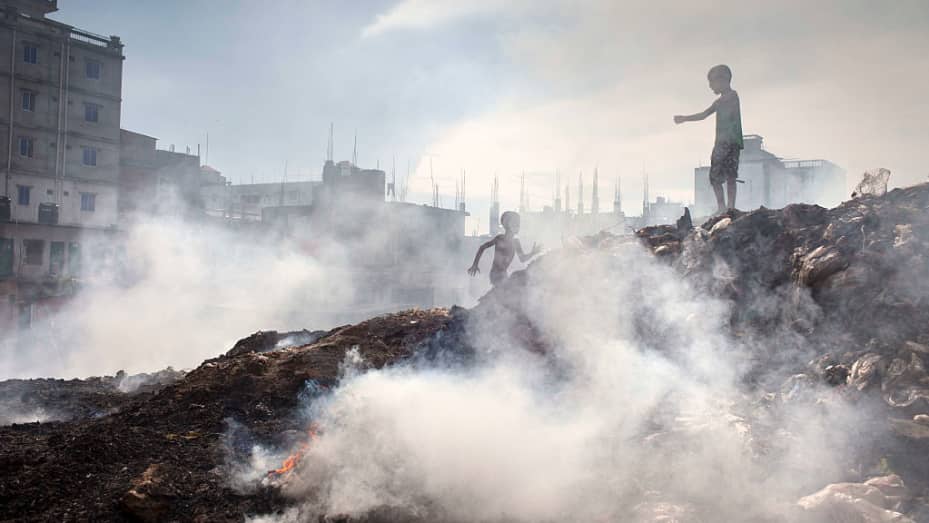 10 powerful images that show the effects of pollution around the world