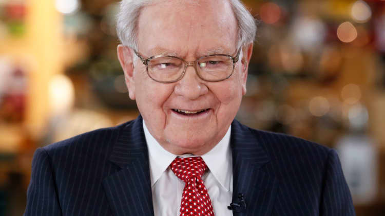 Warren Buffett just made a quick $12 billion on Bank of America
