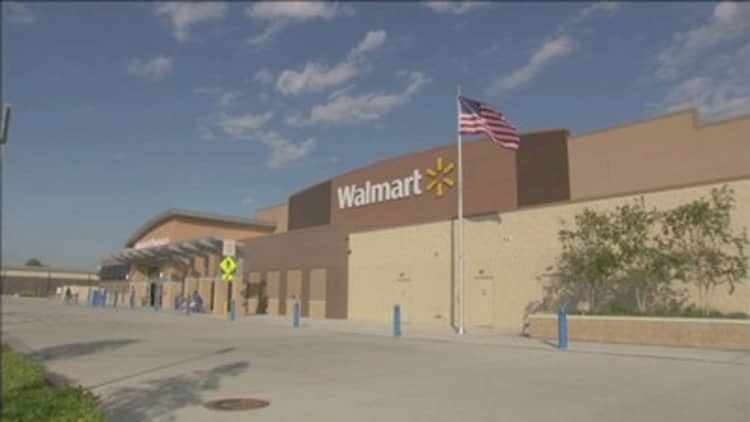 Wal-Mart is looking to regain market share in grocery store sector
