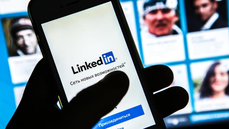 Law enforcement experts cite LinkedIn as the biggest target of spies