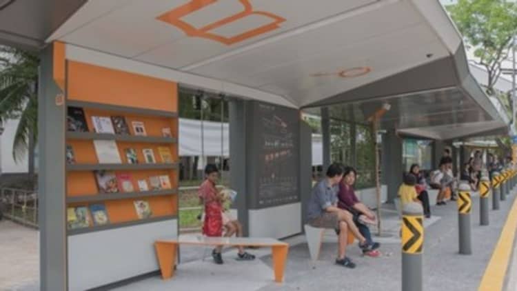 We may have found the world's nicest bus stop