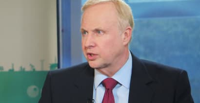 BP CEO Bob Dudley is making predictions about the price of oil again