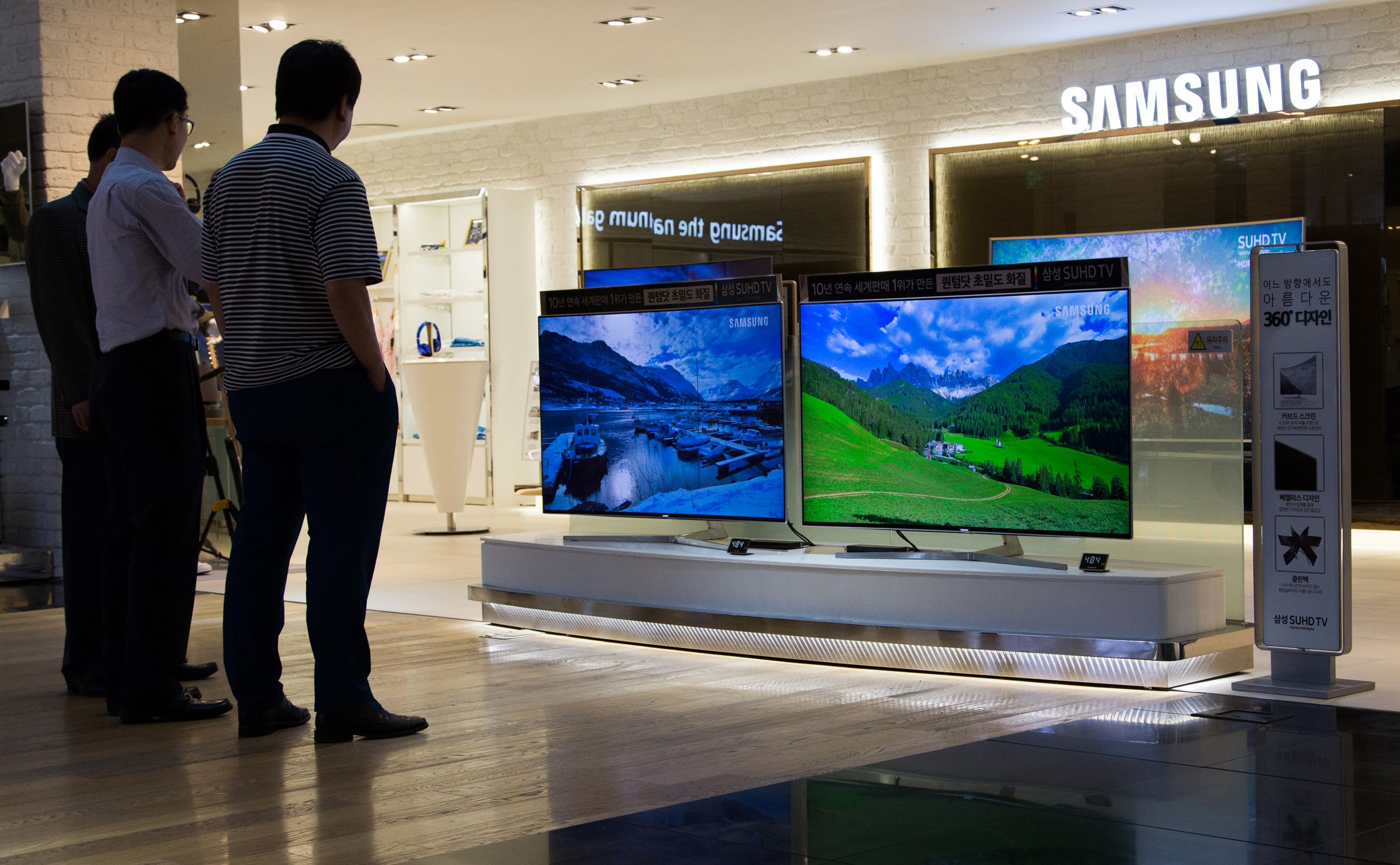 Subscriptions on Samsung Smart TVs