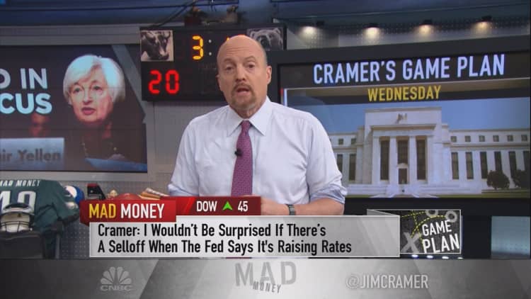 Cramer's game plan: The world economy is stronger than you think — this stock will prove it