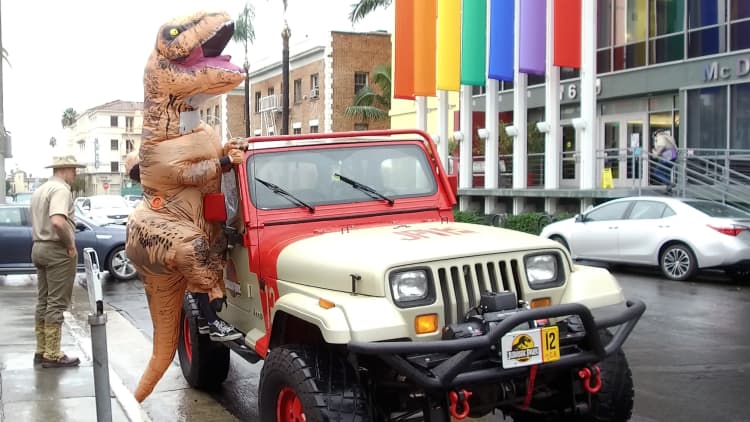 How a $100 T-Rex costume made this millennial the most famous dinosaur on Facebook