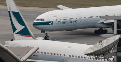 Cathay Pacific posts first annual loss since 2008