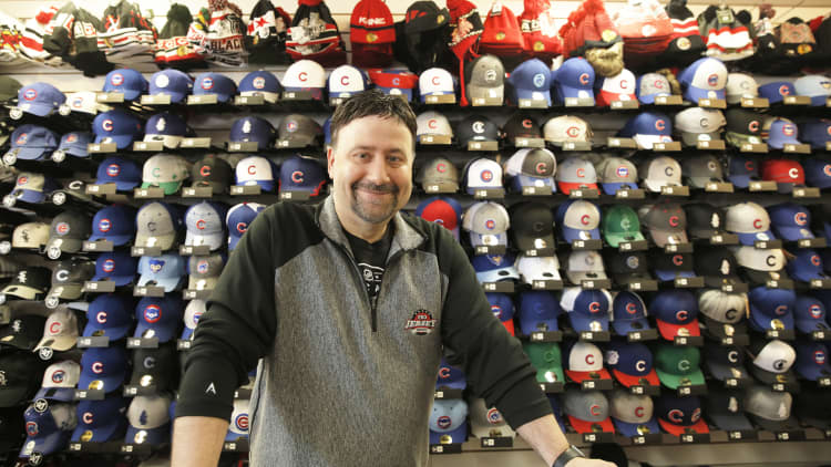 In Selling Jerseys, N.F.L. Is Squeezing Out Small Retailers - The