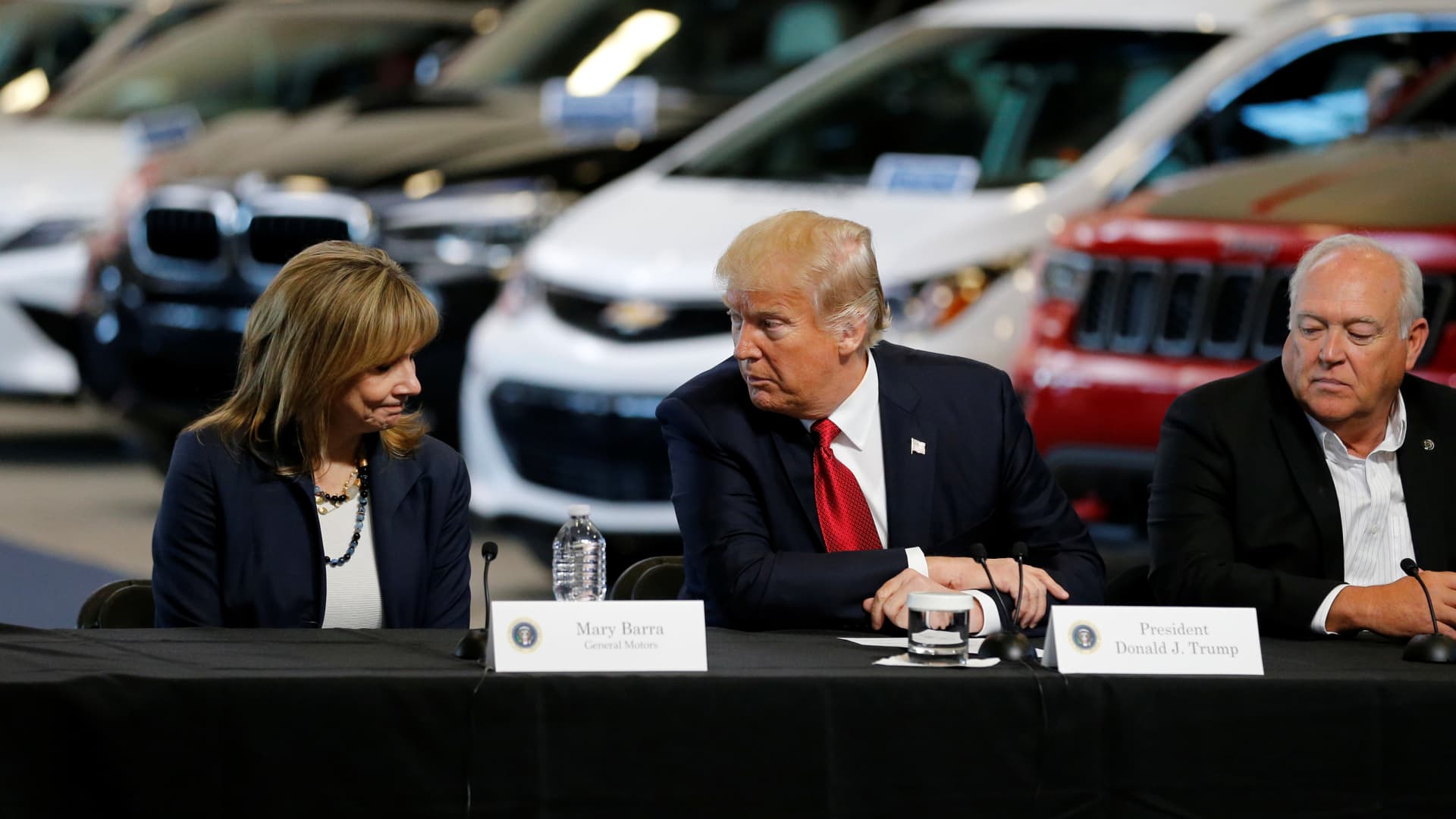 President Donald Trump talks with auto industry leaders, including General Motors CEO Mary Barra (L) and United Auto Workers (UAW) President Dennis Williams (R) at the American Center for Mobility in Ypsilanti Township, Michigan, U.S. March 15, 2017.