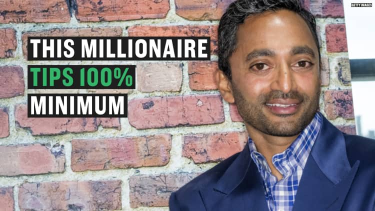 Facebook alum and venture capitalist explains why he almost always tips 100%