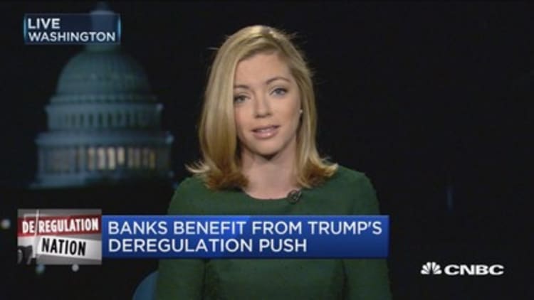 Banks benefit from Trump’s deregulation push